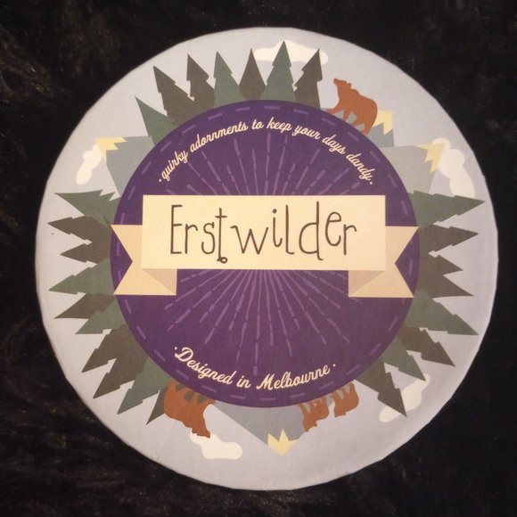 NIB 2020 The Spore The Merrier Erstwilder Double Brooch Cardigan - Picture 6 of 10